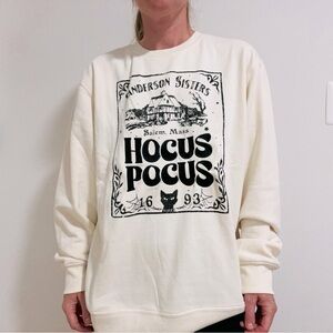 Disney Hocus Pocus Salem Sweater in Milk